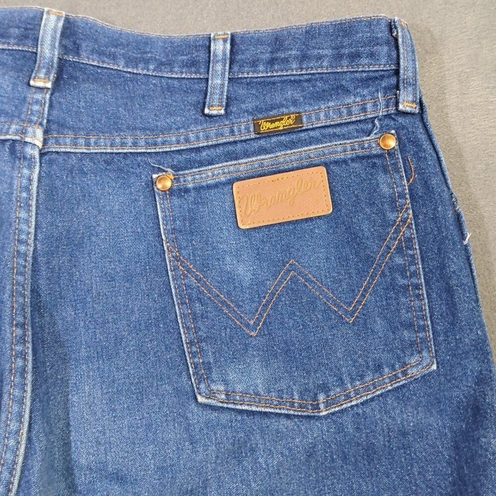 Wrangler VTG Jeans Men's 38x36 Blue 13MWZ Cowboy Cut Western USA Made